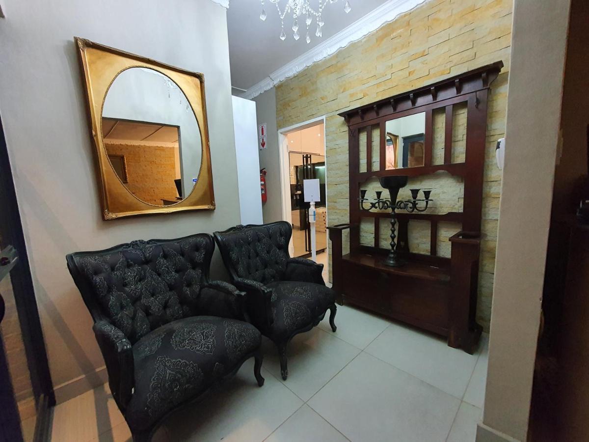Le Grant Guesthhouse Aparthotel Kroonstad Ngoại thất bức ảnh