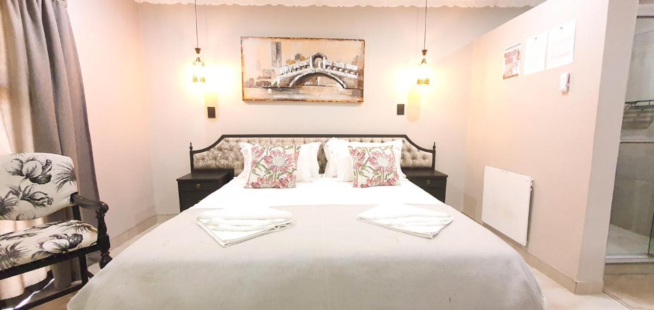 Le Grant Guesthhouse Aparthotel Kroonstad Ngoại thất bức ảnh