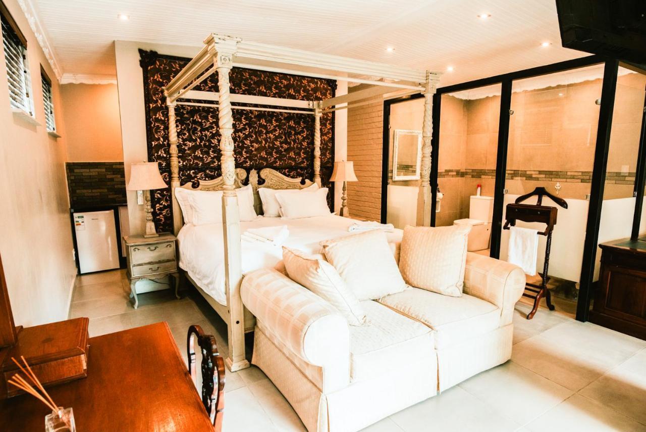 Le Grant Guesthhouse Aparthotel Kroonstad Ngoại thất bức ảnh