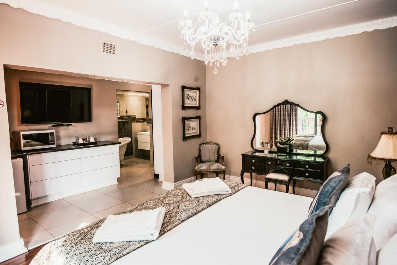 Le Grant Guesthhouse Aparthotel Kroonstad Ngoại thất bức ảnh