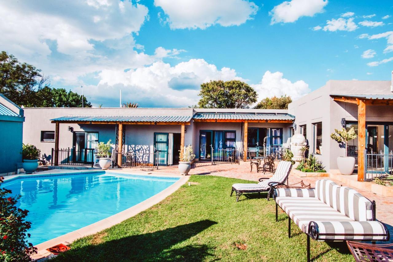 Le Grant Guesthhouse Aparthotel Kroonstad Ngoại thất bức ảnh